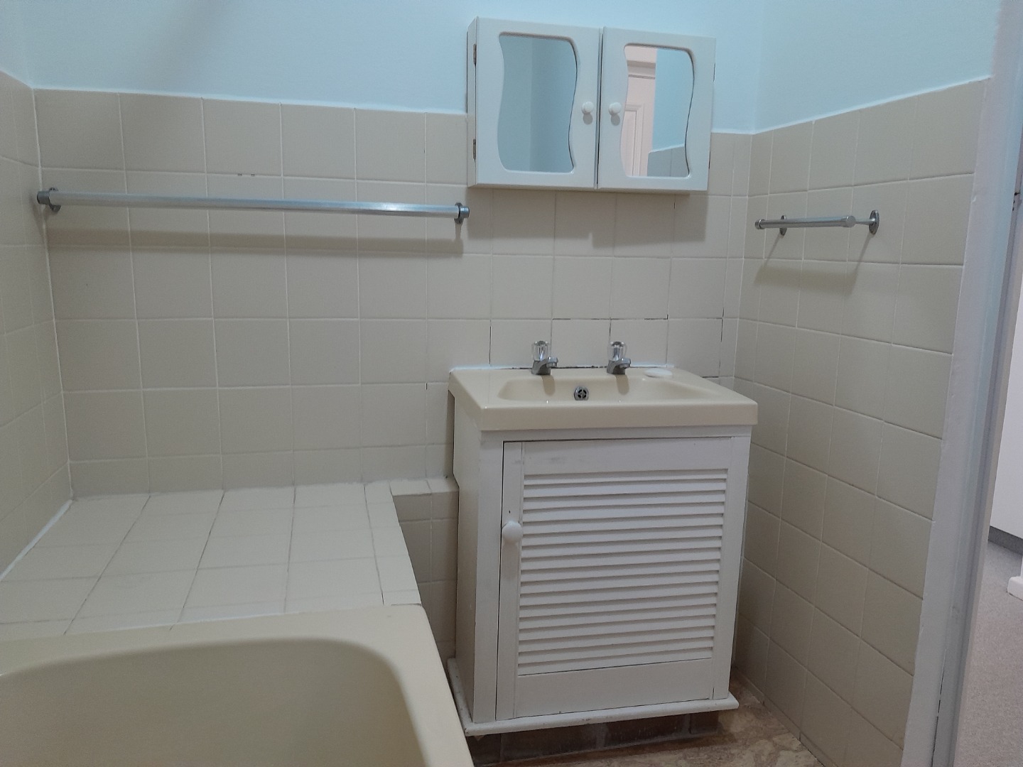 1 Bedroom Apartment / Flat For Sale in Mouille Point RE/MAX™ of