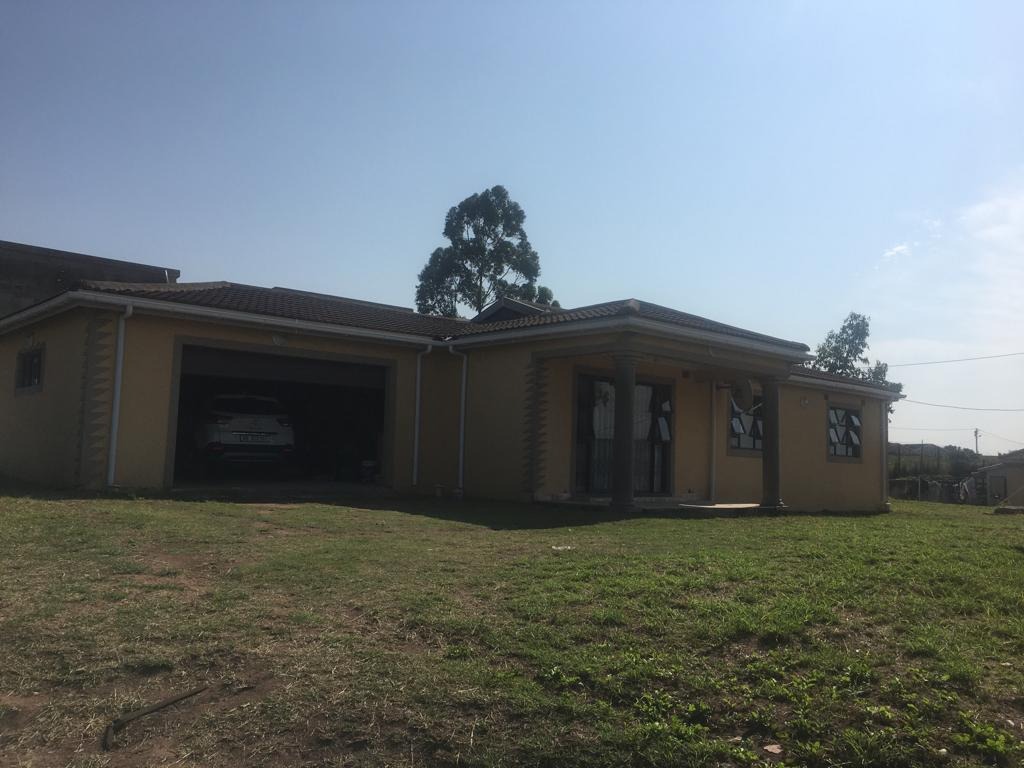 3 Bedroom House For Sale in Adams Mission RE/MAX™ of Southern Africa