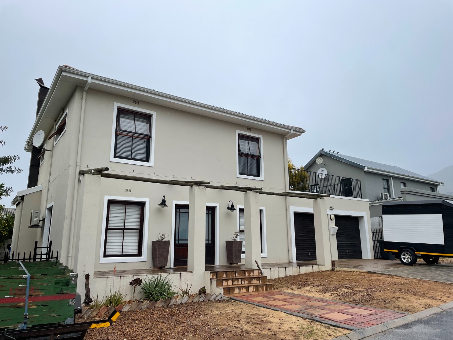 3 Bedroom House For Sale in Paarl North RE/MAX™ of Southern Africa