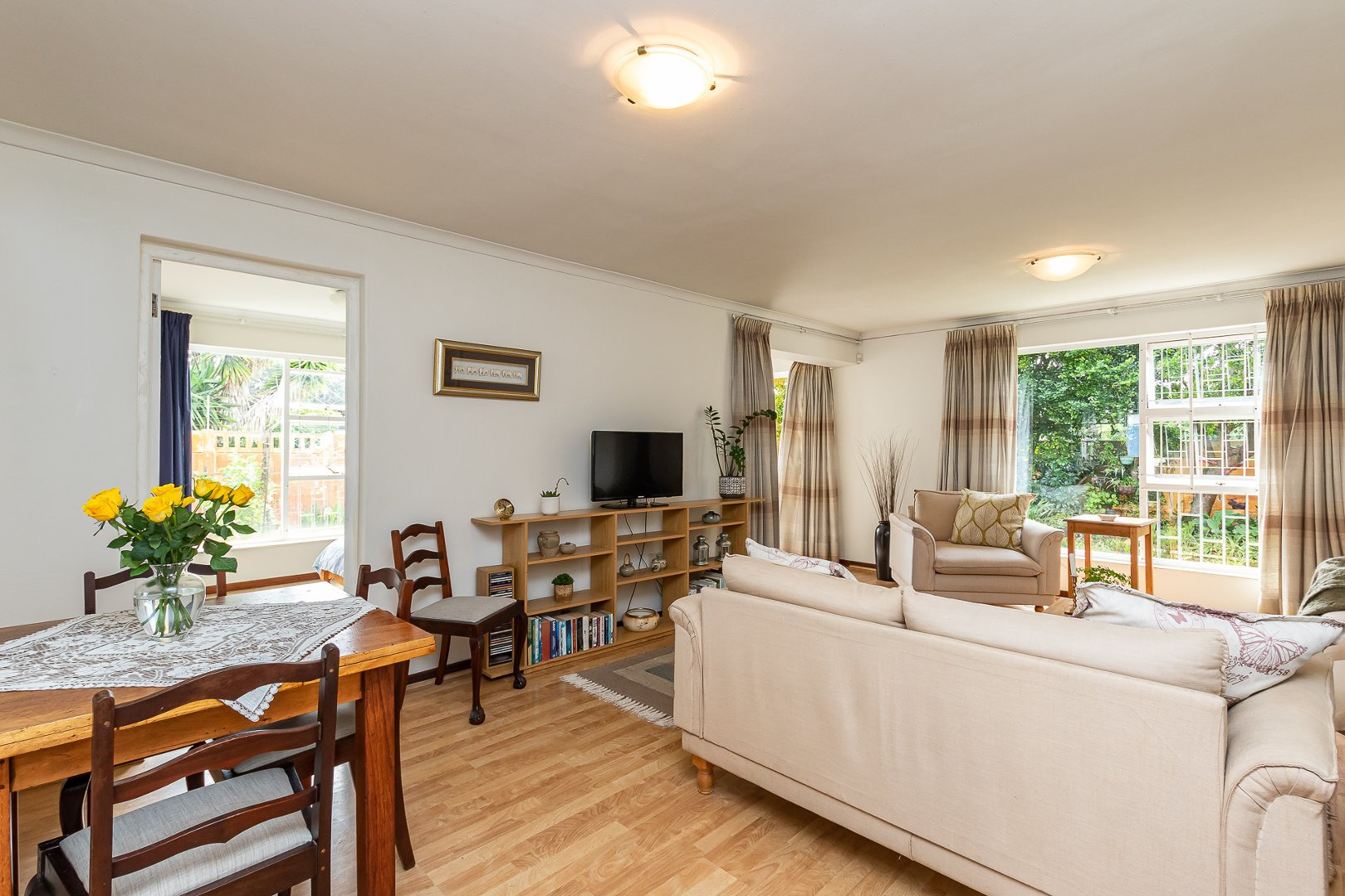 3 Bedroom House For Sale in Plumstead RE/MAX™ of Southern Africa