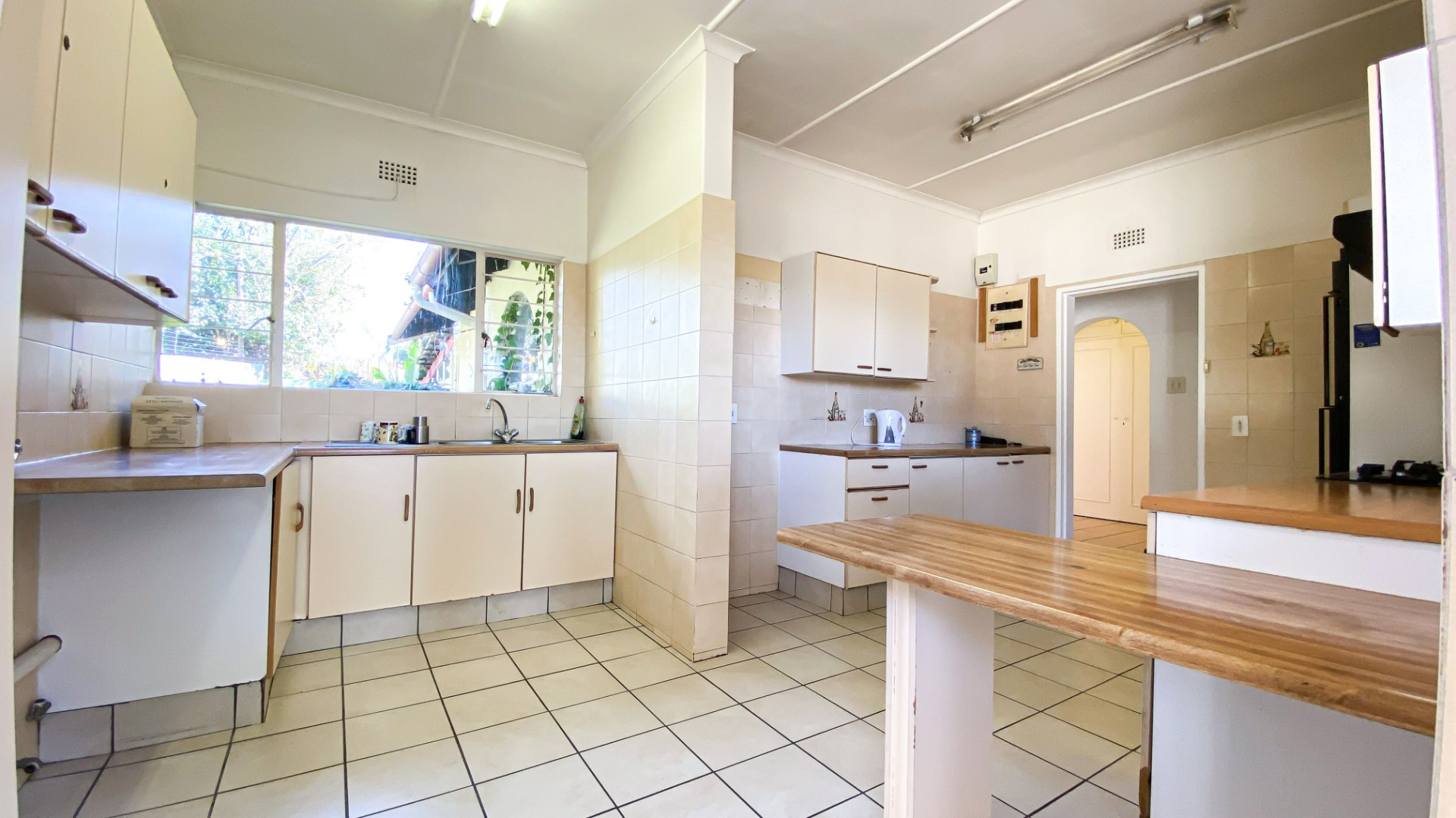 4 Bedroom House For Sale in Linden RE/MAX™ of Southern Africa