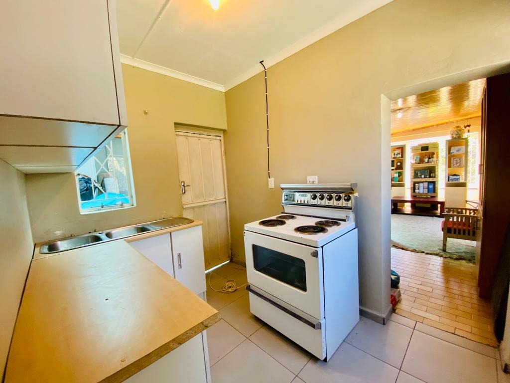 1 Bedroom Apartment / Flat To Rent in Randhart RE/MAX™ of Southern Africa