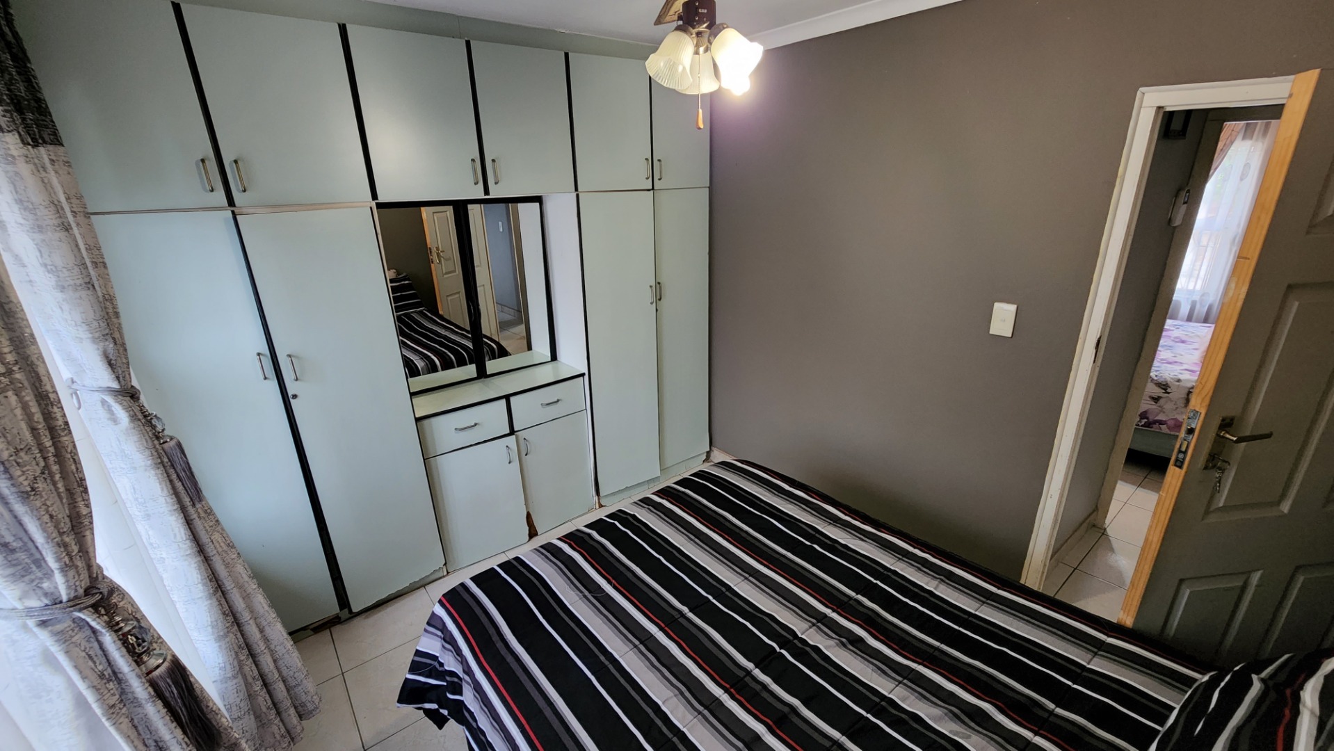 3 Bedroom House For Sale in Silverglen RE/MAX™ of Southern Africa