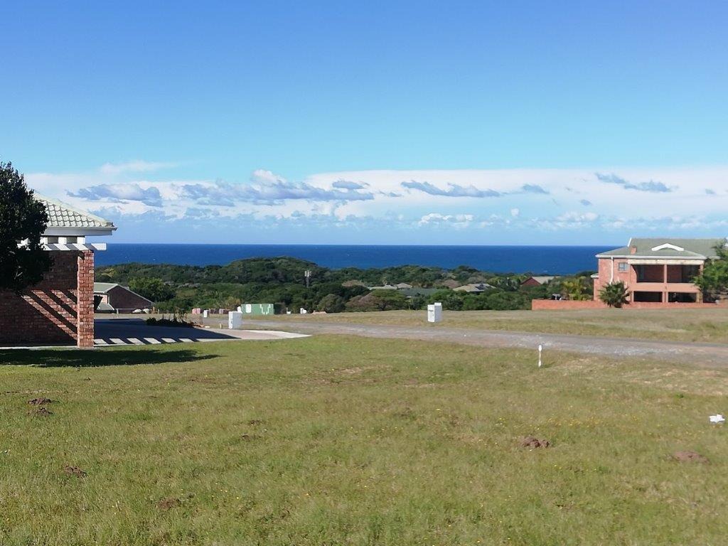 Vacant Land / Plot in Cove Rock For Sale RE/MAX™ of Southern Africa