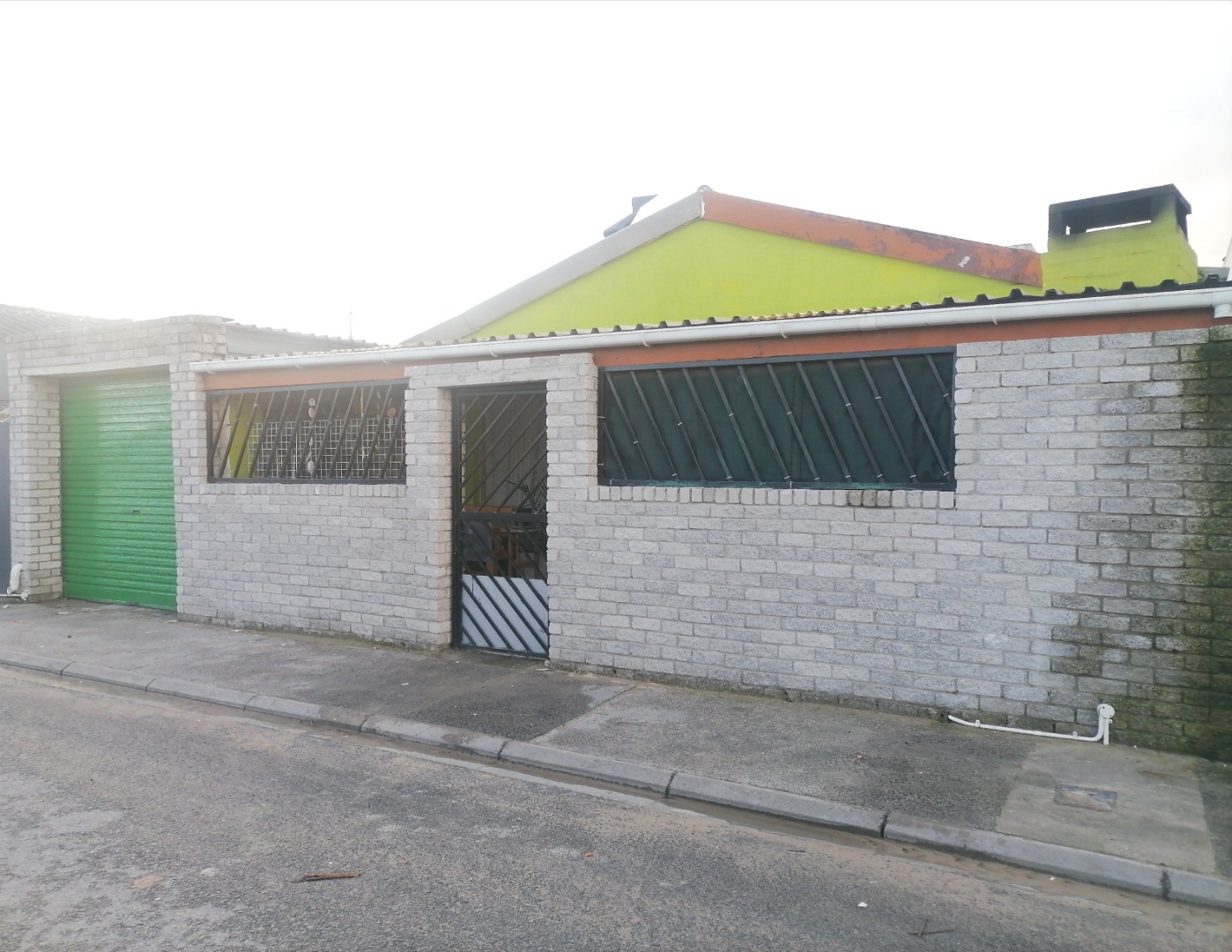 3 Bedroom House For Sale in Mitchells Plain Central RE/MAX™ of
