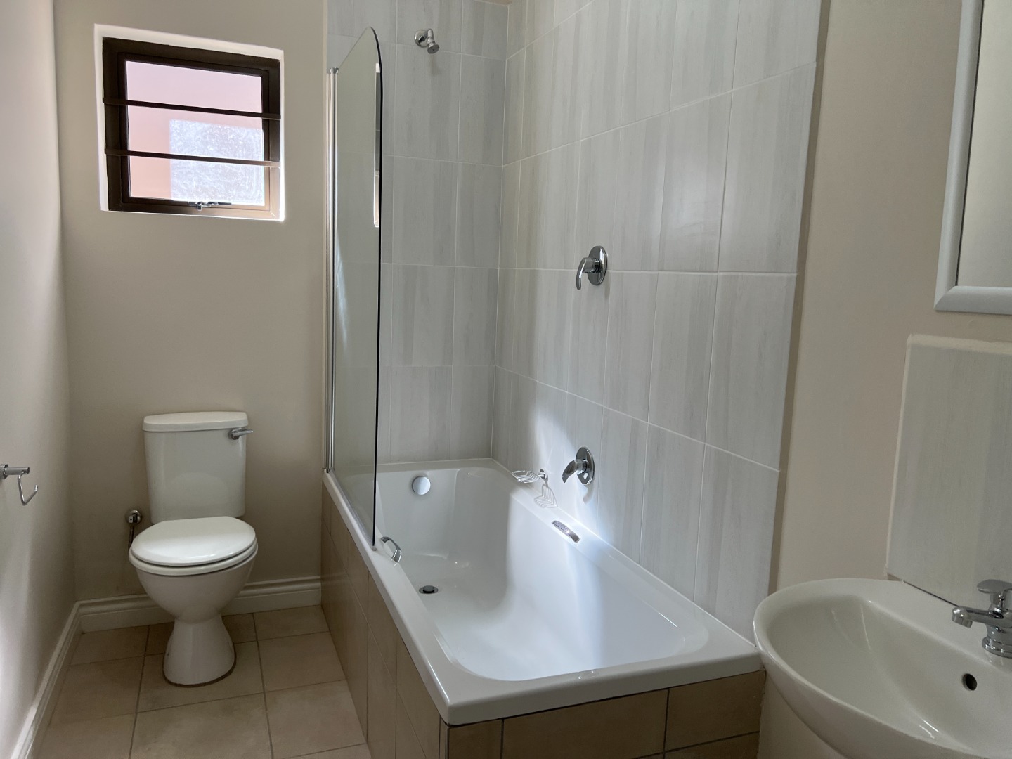 2 Bedroom House For Sale in Westbourne RE/MAX™ of Southern Africa