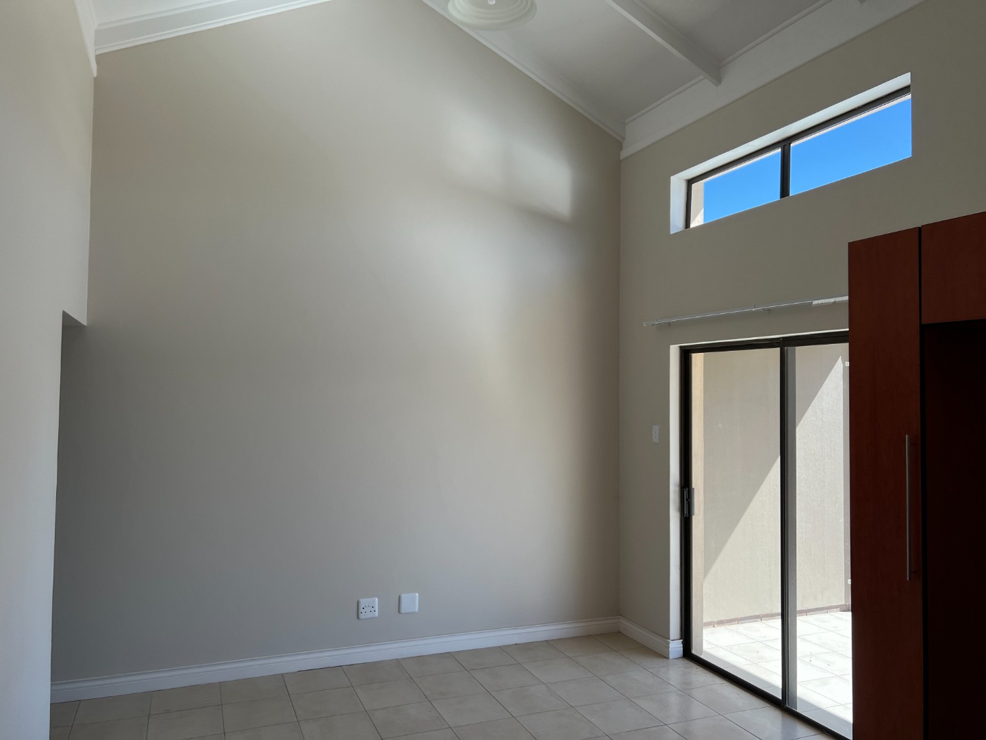 2 Bedroom House For Sale in Westbourne RE/MAX™ of Southern Africa