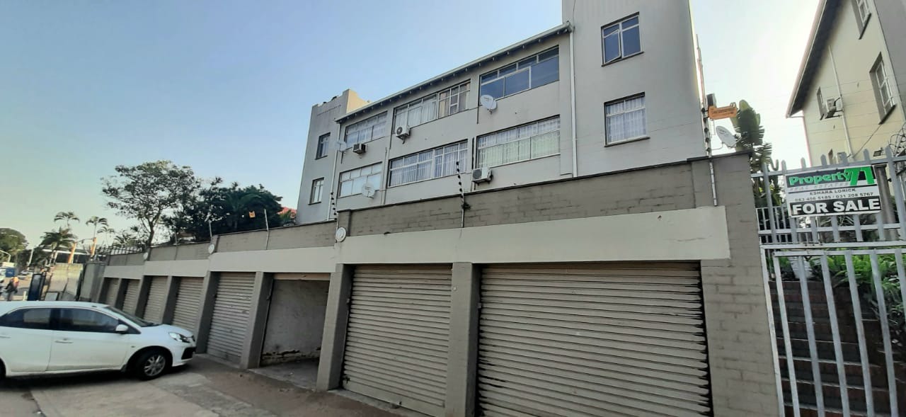 2 Bedroom Apartment / Flat For Sale in Musgrave RE/MAX™ of Southern Africa