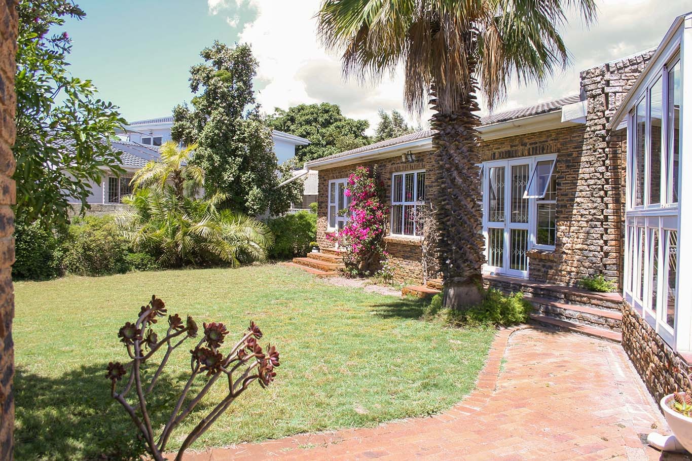 3 Bedroom House For Sale in Milnerton Ridge RE/MAX™ of Southern Africa