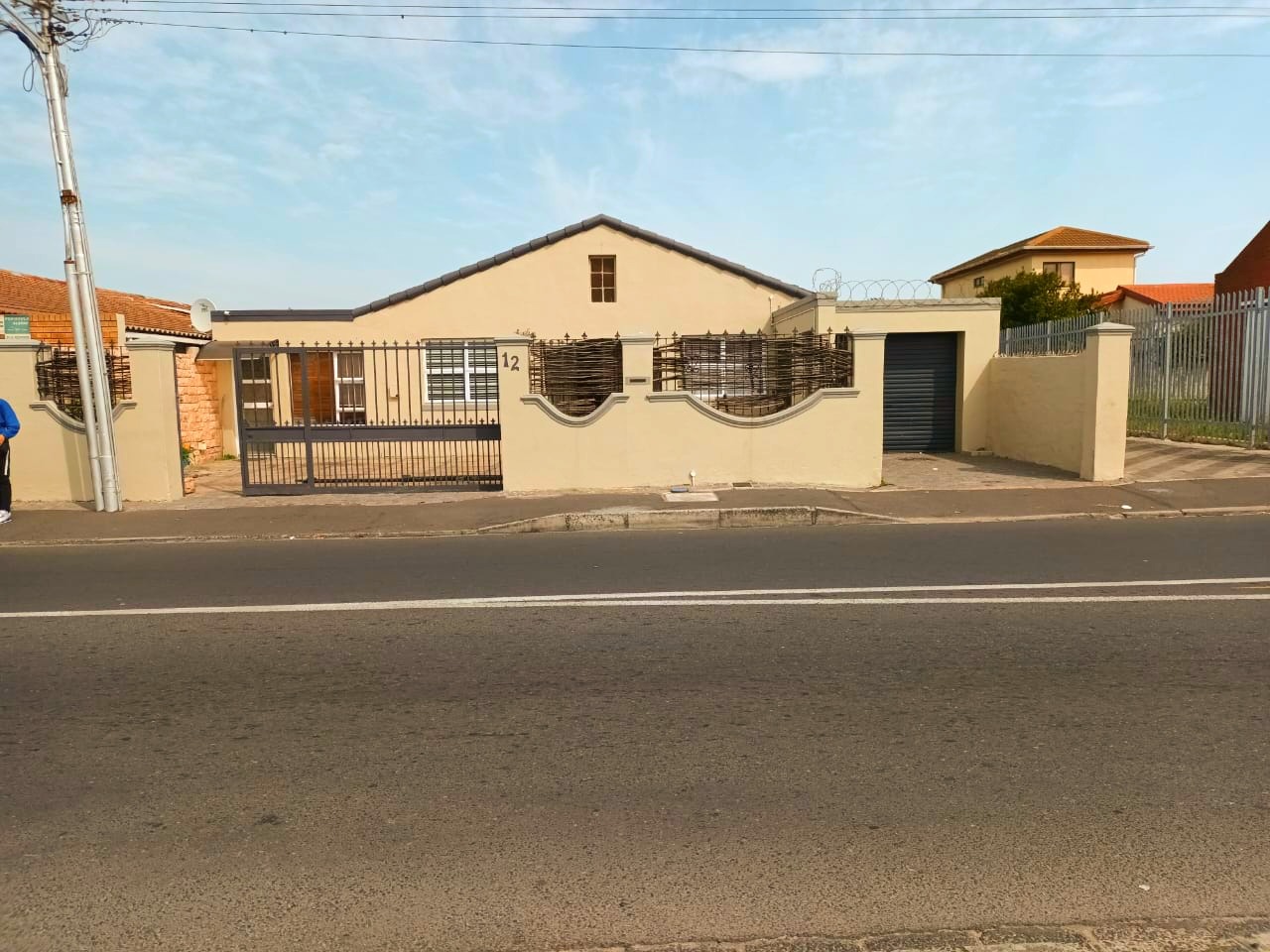 8 Bedroom House For Sale in Grassy Park RE/MAX™ of Southern Africa