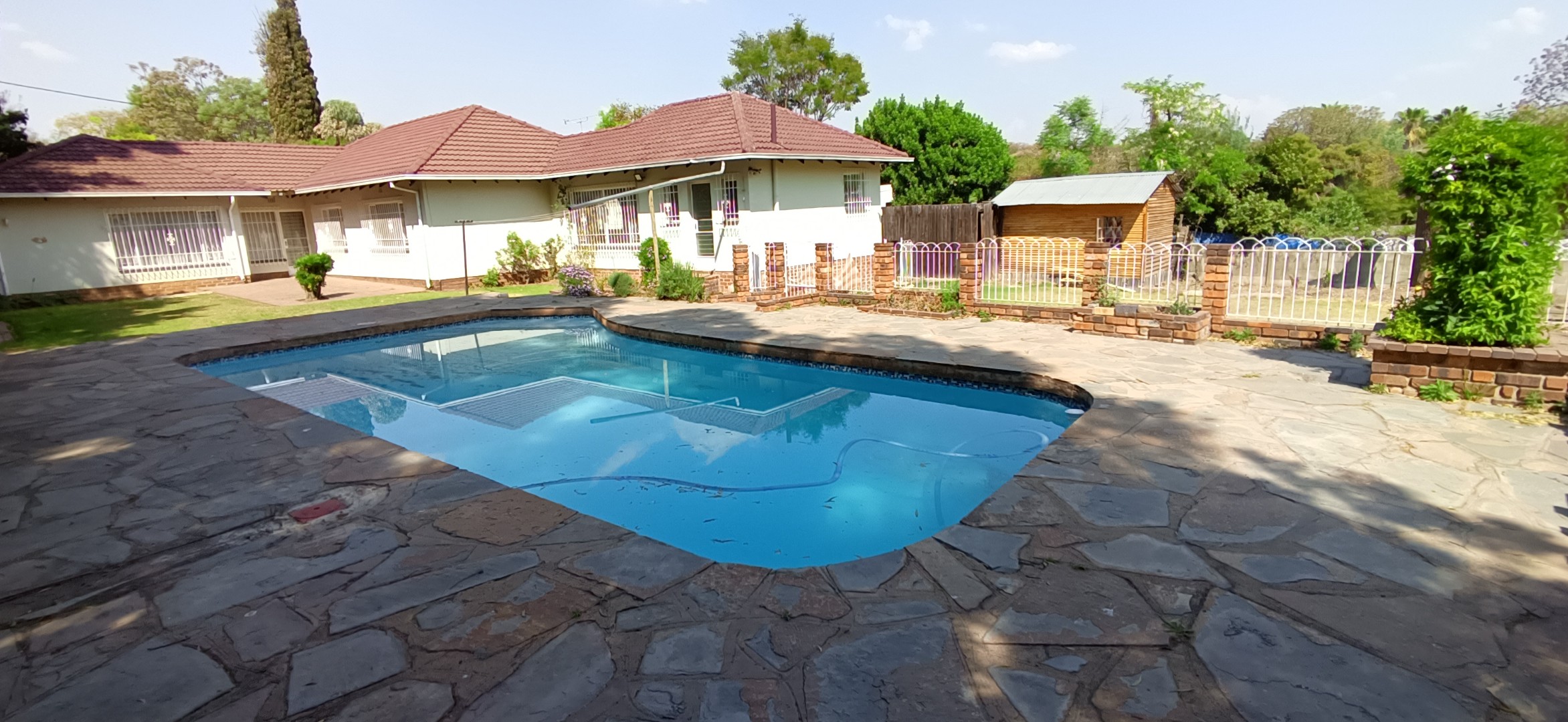 Property for sale in Lombardy East RE/MAX™ of Southern Africa