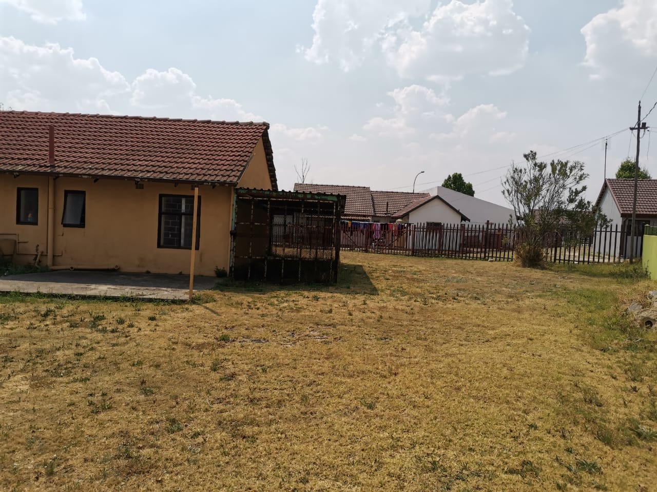2 Bedroom House For Sale in Kinross RE/MAX™ of Southern Africa