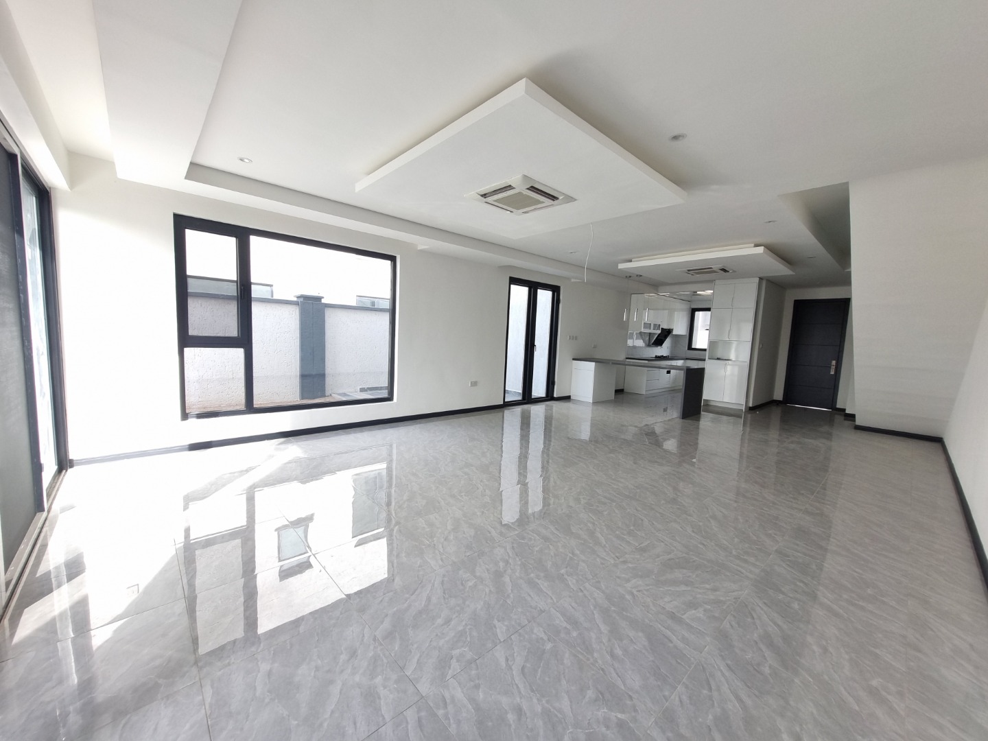 4 Bedroom Townhouse For Sale in Block 10 RE/MAX™ of Southern Africa