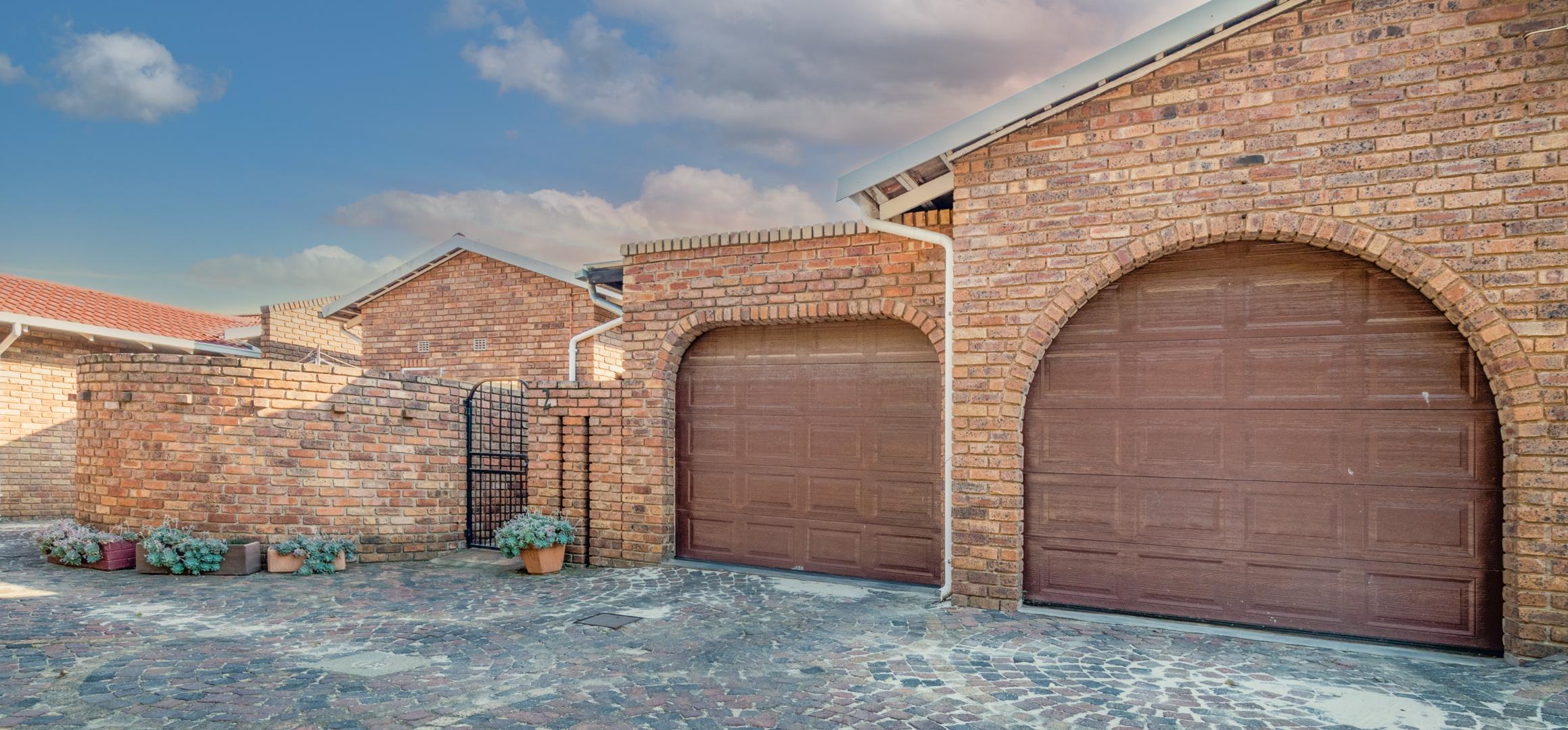 Property and houses for sale in Elspark, Germiston RE/MAX