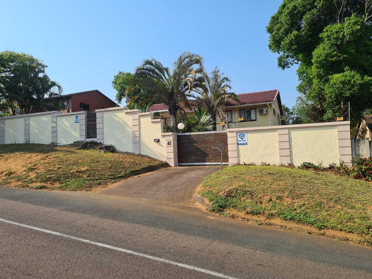 3 Bedroom House For Sale in Amanzimtoti RE/MAX™ of Southern Africa
