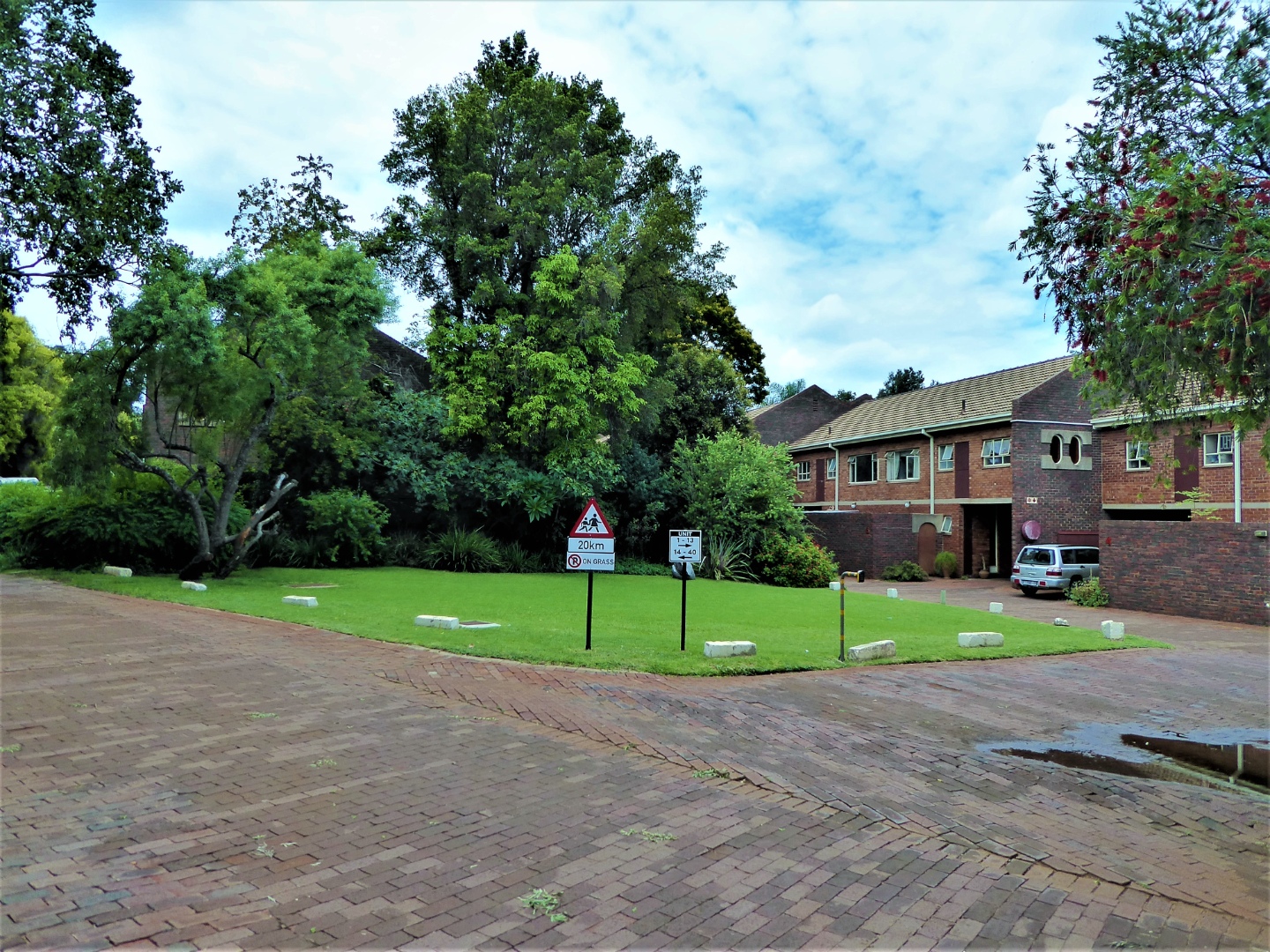 Property for sale in Ashlea Gardens RE/MAX™ of Southern Africa