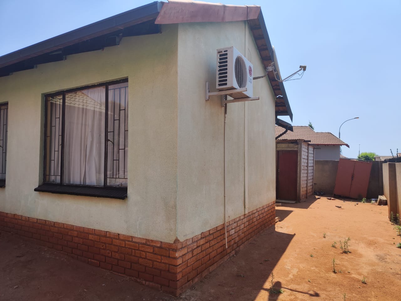 3 Bedroom House For Sale in Tlhabane West RE/MAX™ of Southern Africa