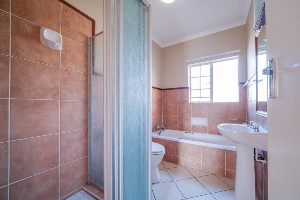 Apartments and houses to rent in Olympus, Pretoria RE/MAX