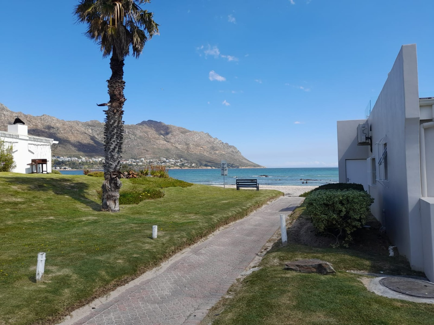 3 Bedroom House For Sale in Gordons Bay Central RE/MAX™ of Southern Africa