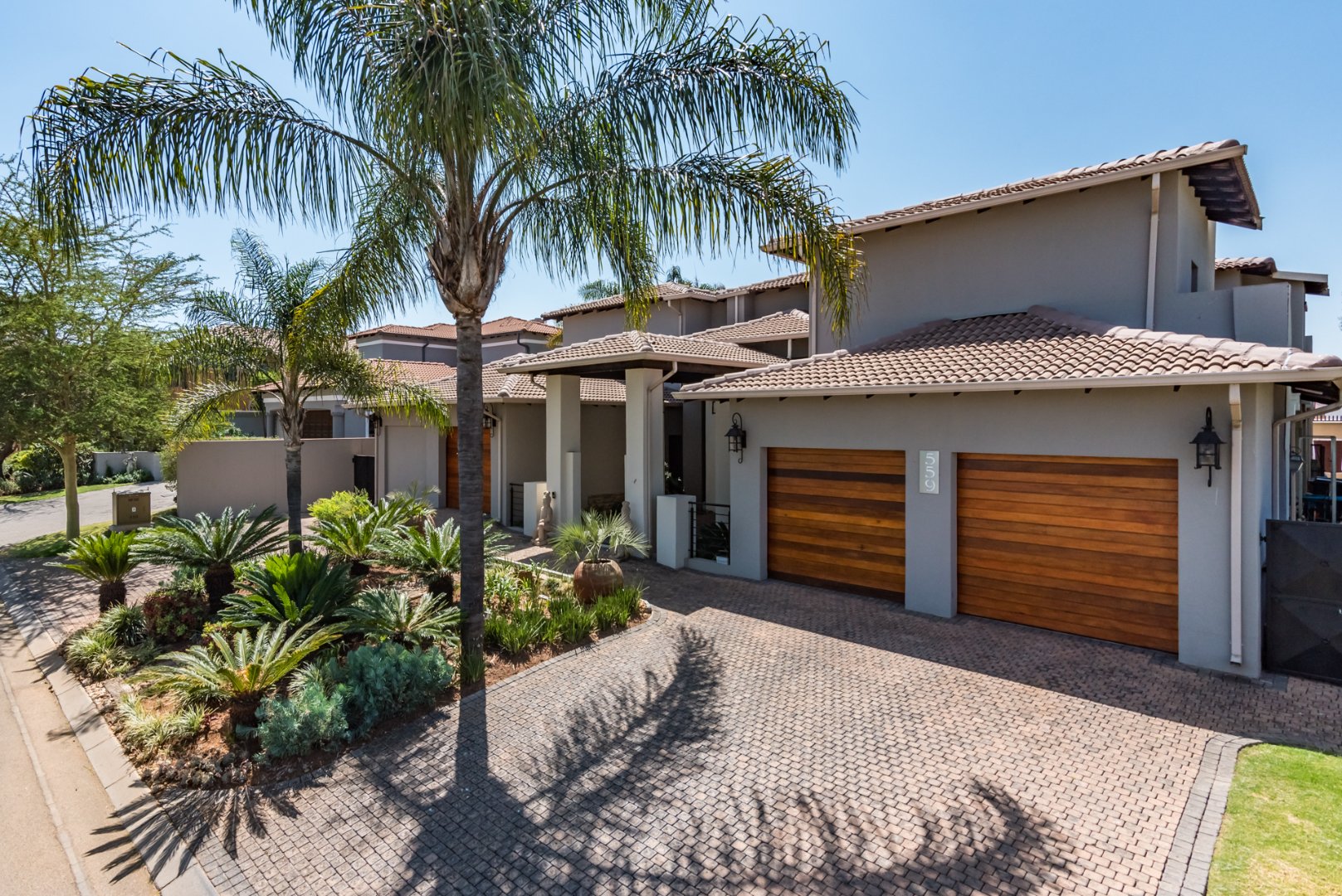 Property for sale in Eagle Canyon Golf Estate RE/MAX™ of Southern Africa