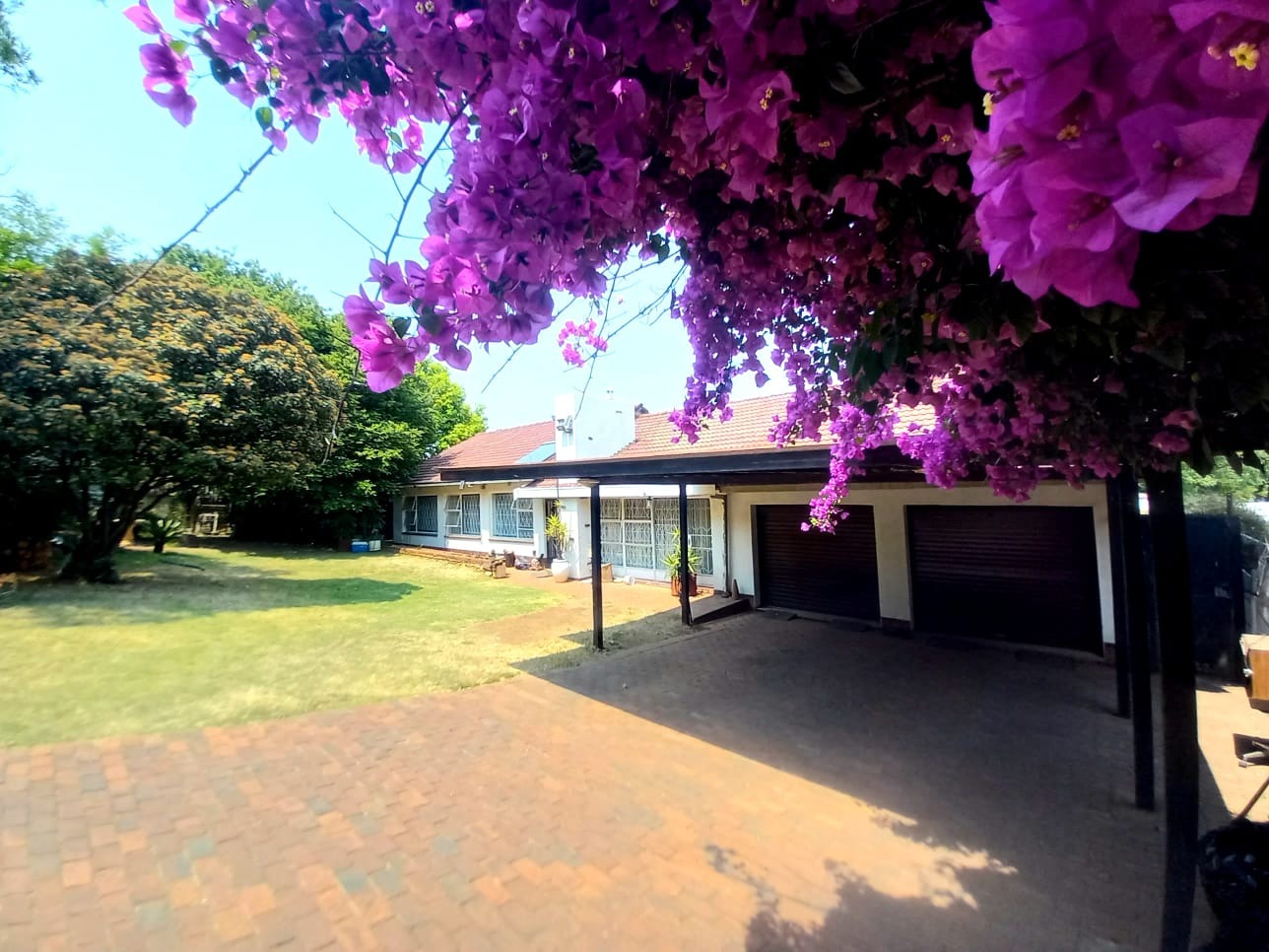5 Bedroom House For Sale in Winchester Hills RE/MAX™ of Southern Africa