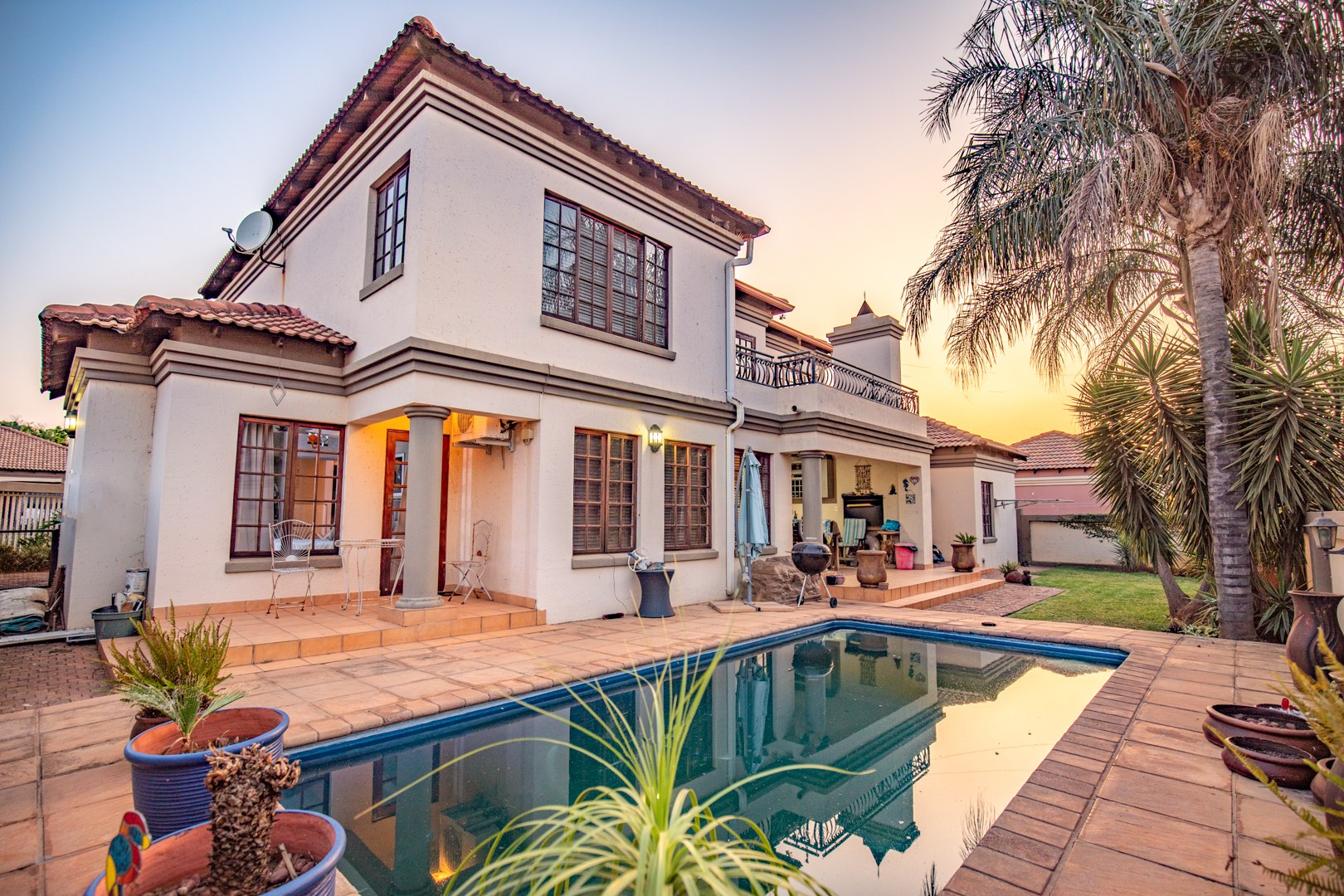 4 Bedroom House For Sale in Green Acres Estate RE/MAX™ of Southern Africa
