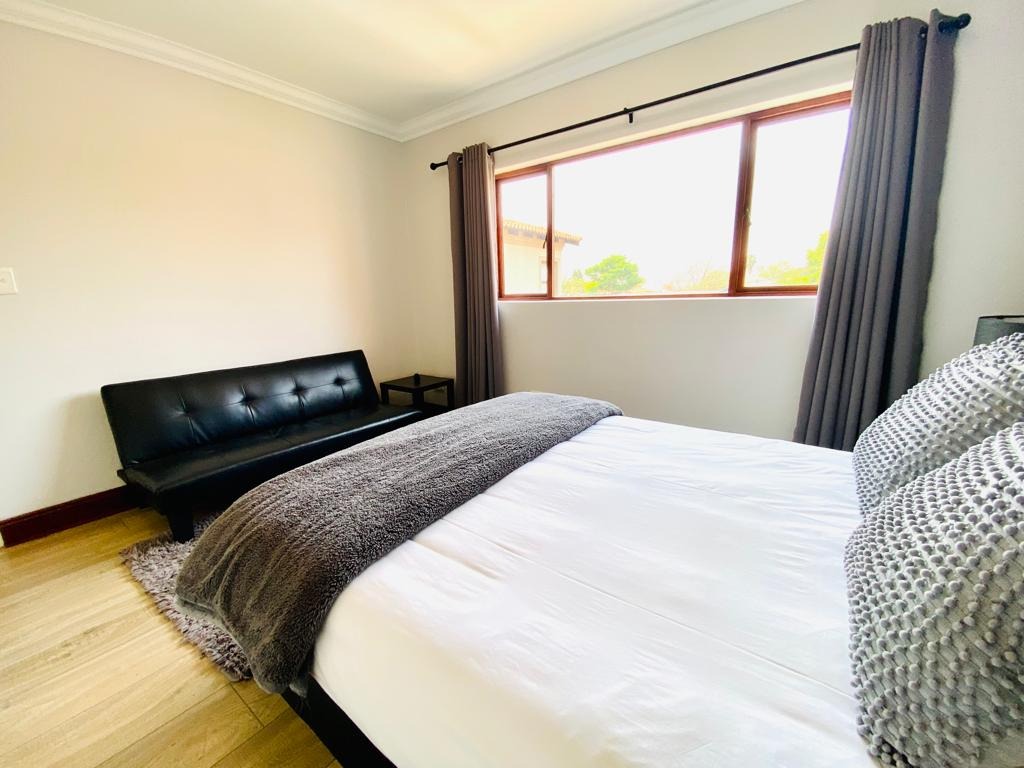 1 Bedroom Apartment / Flat To Rent in Silver Lakes Golf Estate RE/MAX