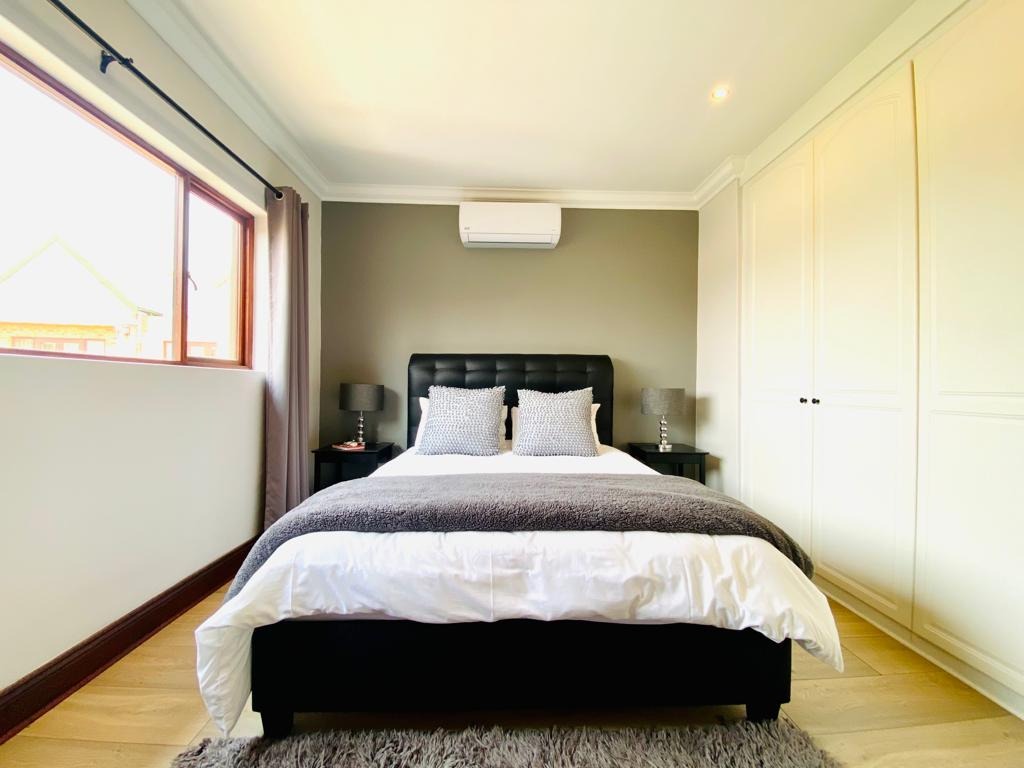 1 Bedroom Apartment / Flat To Rent in Silver Lakes Golf Estate RE/MAX