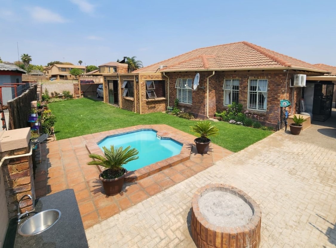 Property and houses for sale in Brits, North West RE/MAX