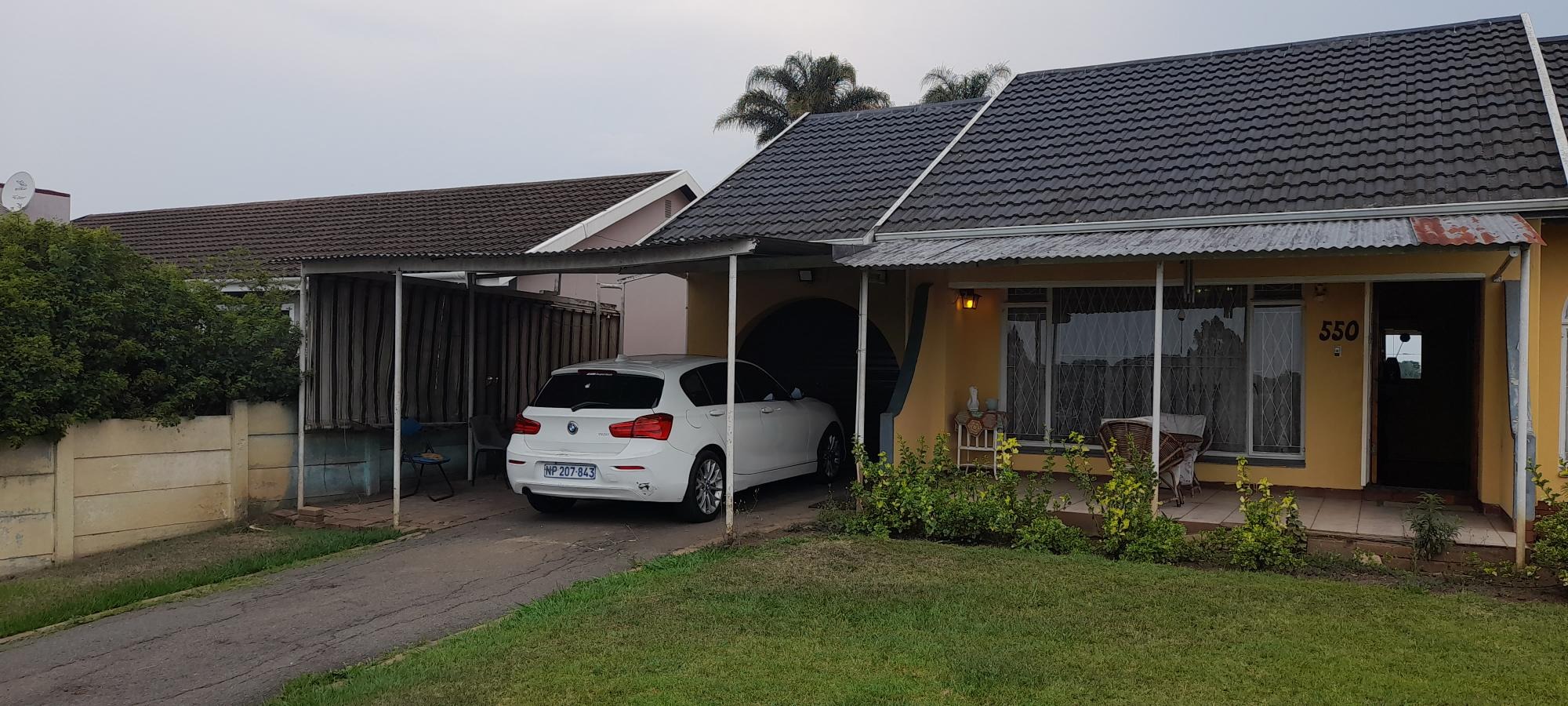 4 Bedroom House For Sale in Bisley RE/MAX™ of Southern Africa