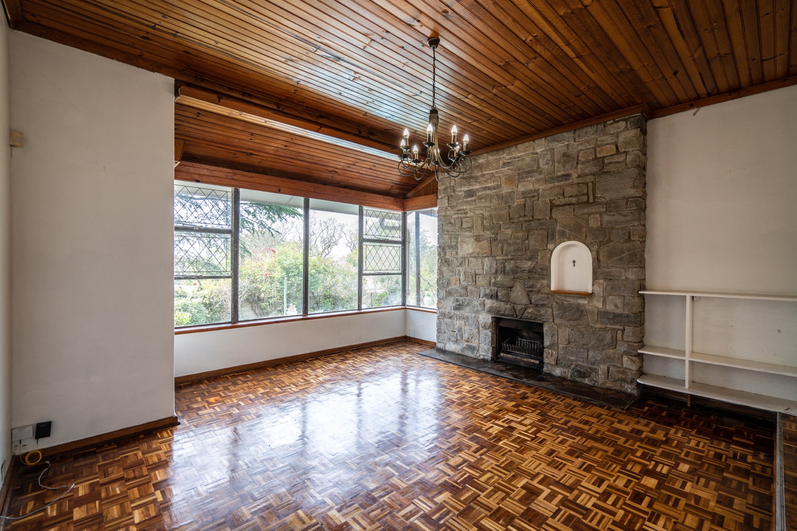 3 Bedroom House For Sale in Somerset Heights RE/MAX™ of Southern Africa