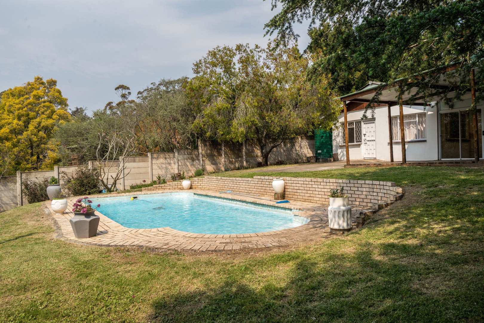 3 Bedroom House For Sale in Somerset Heights RE/MAX™ of Southern Africa