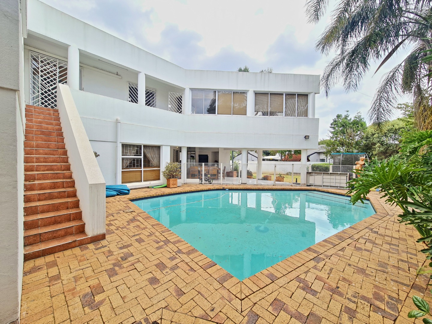 4 Bedroom House For Sale in Moreleta Park RE/MAX™ of Southern Africa