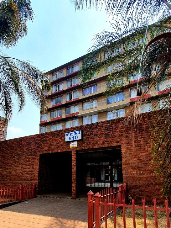 2 Bedroom Apartment / Flat To Rent in Arcadia RE/MAX™ of Southern Africa