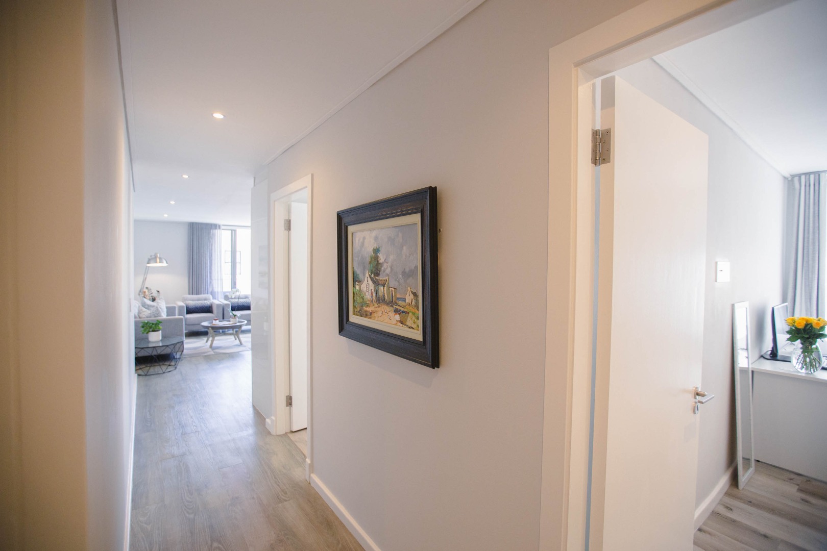 2 Bedroom Apartment / Flat For Sale in Claremont Upper RE/MAX™ of Southern Africa