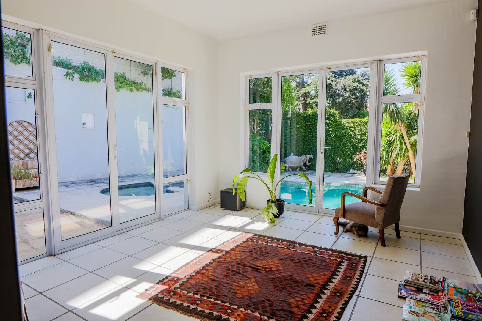 3 Bedroom House For Sale in Oranjezicht RE/MAX™ of Southern Africa