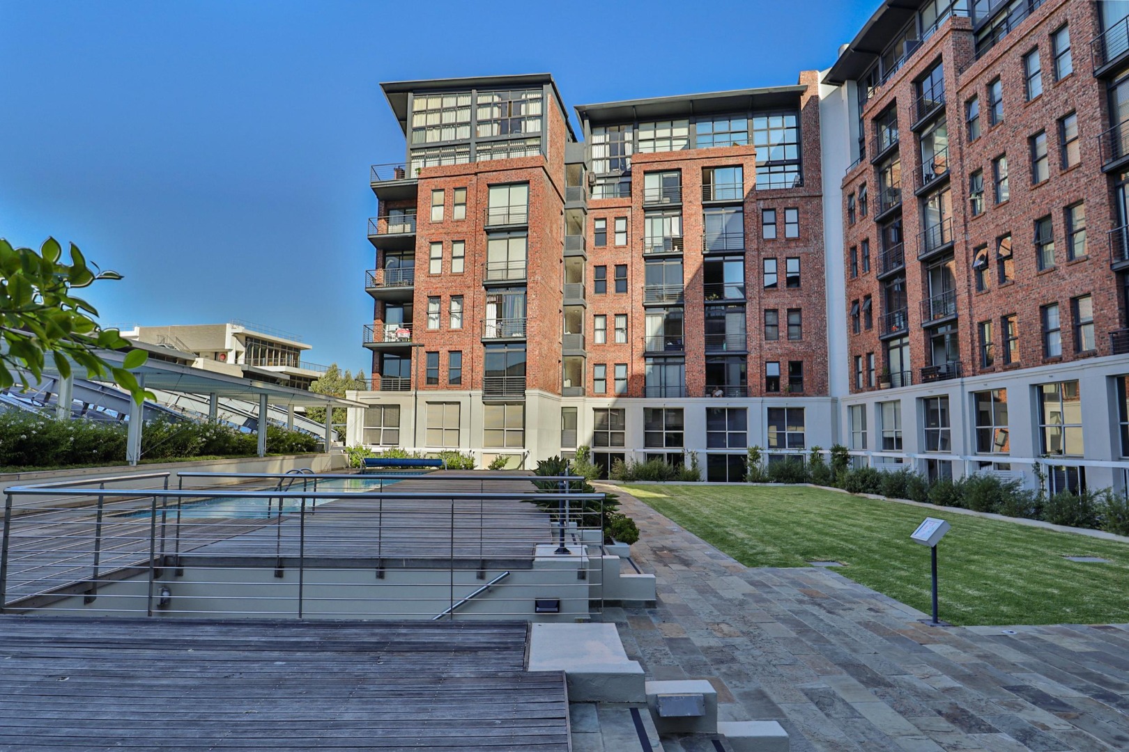 1 Bedroom Apartment / Flat For Sale in Cape Town City Centre RE/MAX™ of Southern Africa