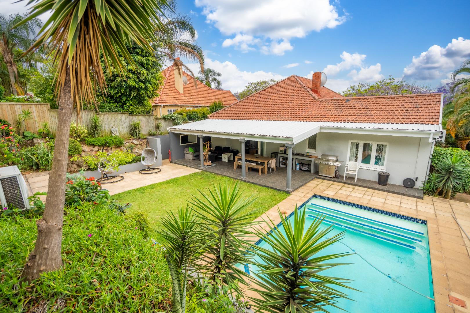 3 Bedroom House For Sale in Morningside RE/MAX™ of Southern Africa