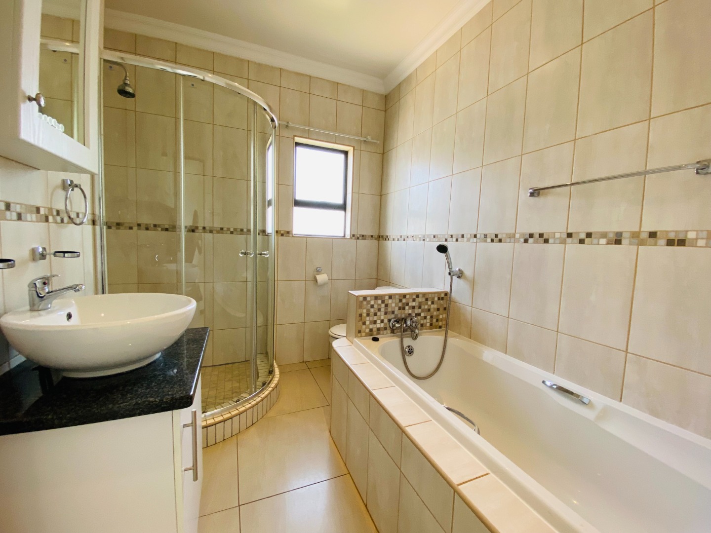 4 Bedroom House For Sale in Hadison Park RE/MAX™ of Southern Africa