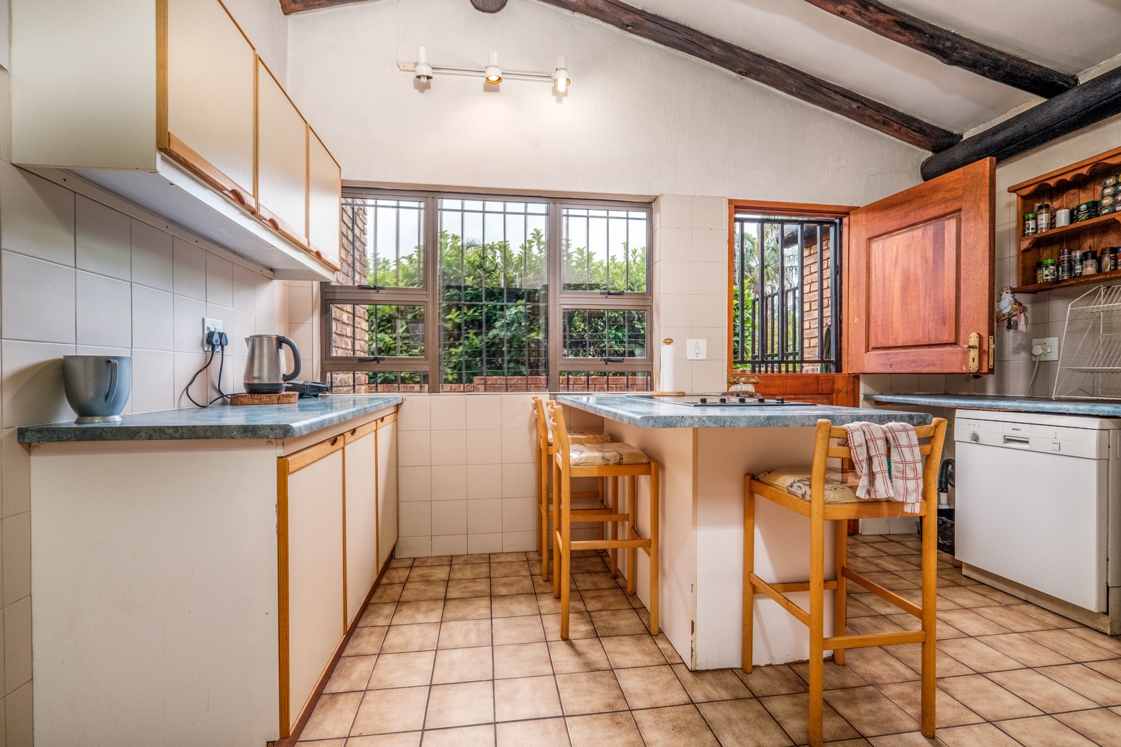 4 Bedroom House For Sale in Little Falls RE/MAX™ of Southern Africa