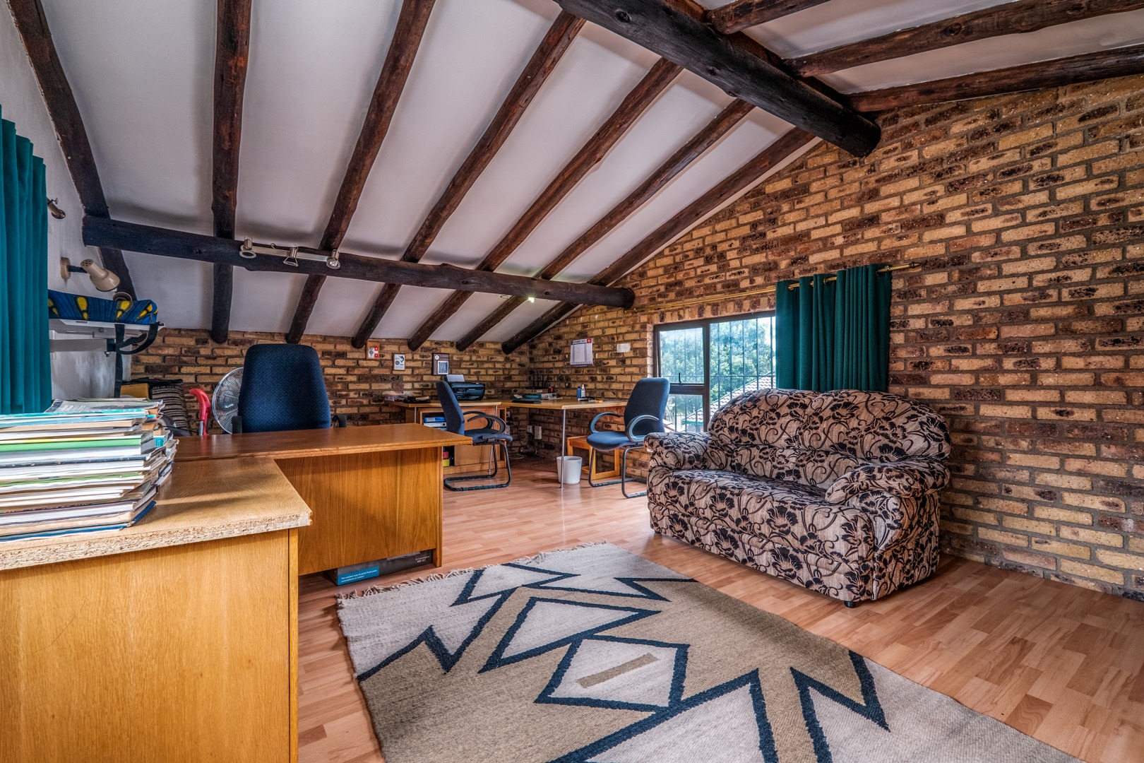 4 Bedroom House For Sale in Little Falls RE/MAX™ of Southern Africa