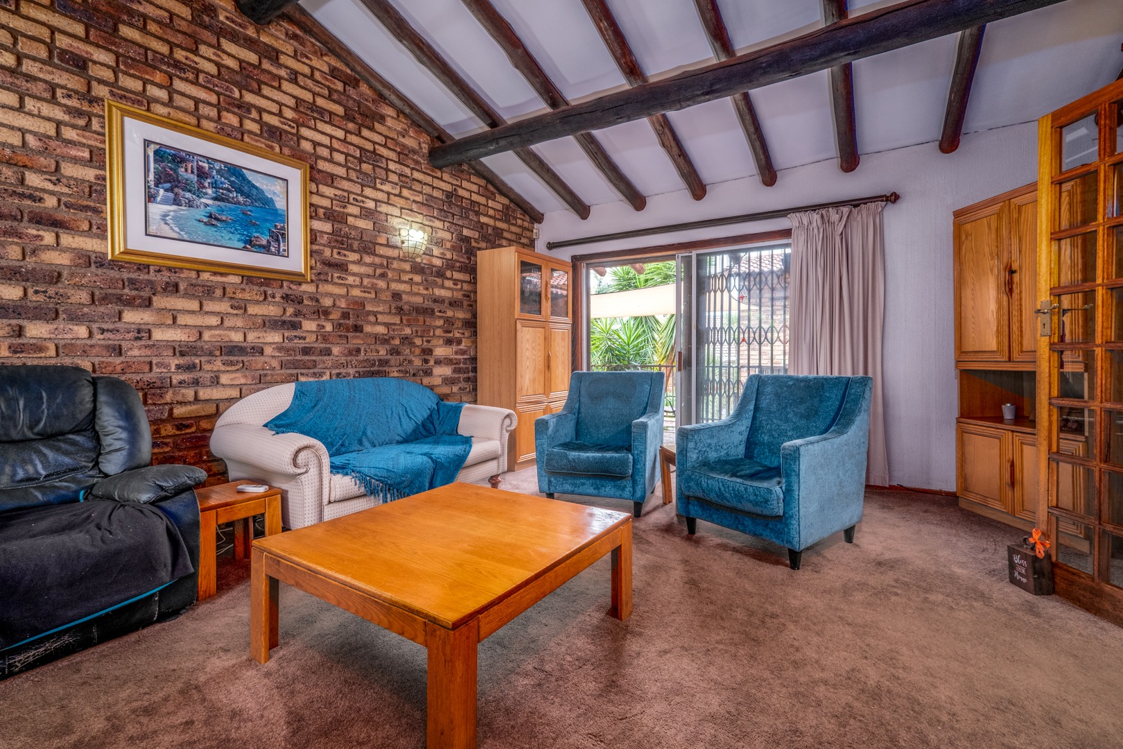 4 Bedroom House For Sale in Little Falls RE/MAX™ of Southern Africa