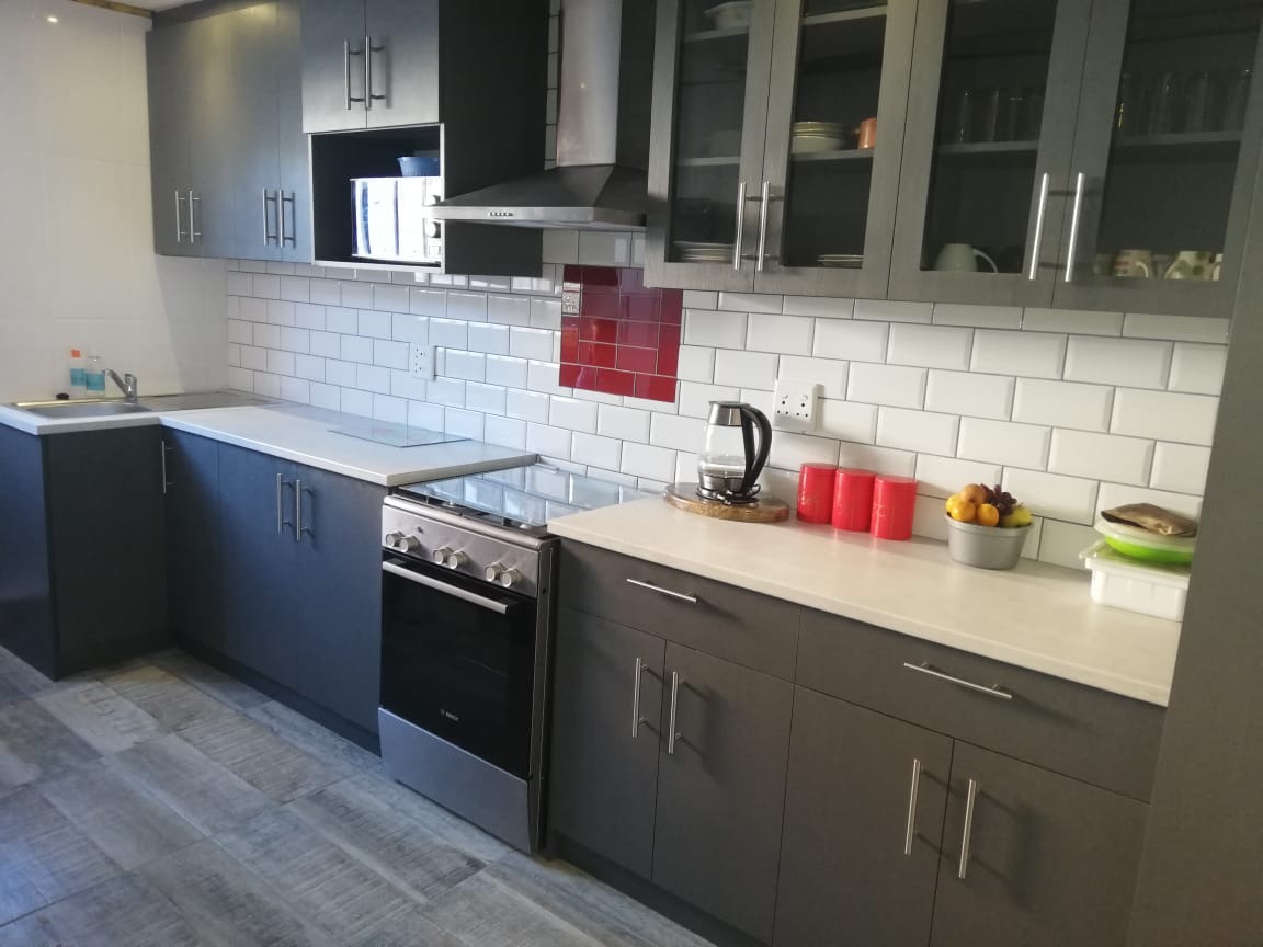 2 Bedroom House For Sale in Bonteheuwel RE/MAX™ of Southern Africa