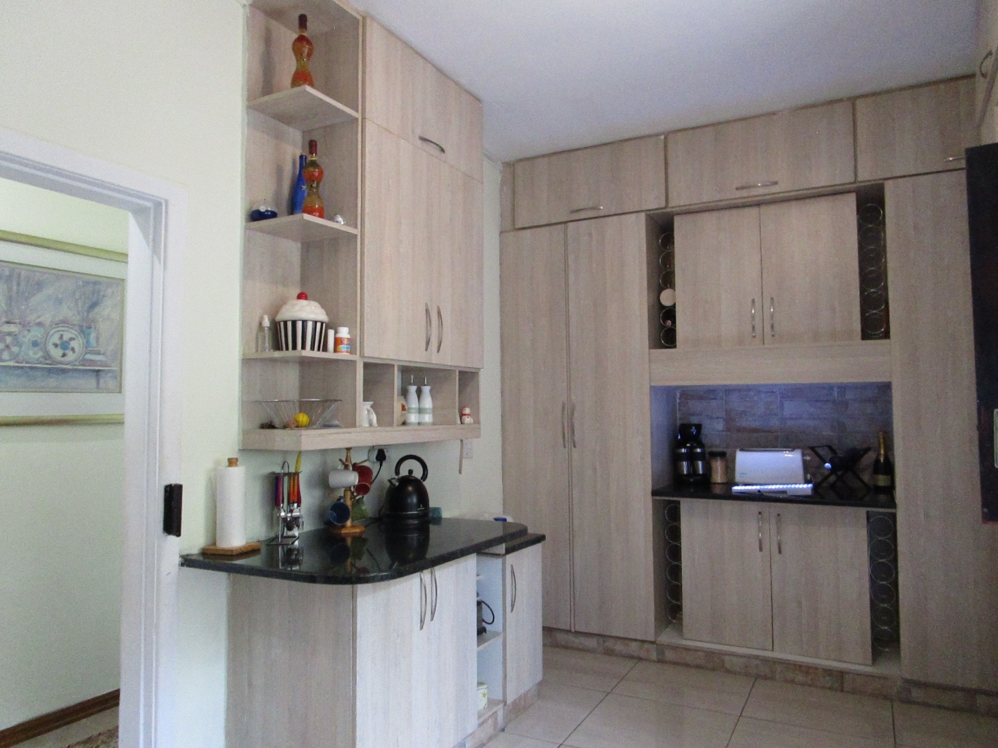 3 Bedroom Townhouse For Sale in Avoca RE/MAX™ of Southern Africa
