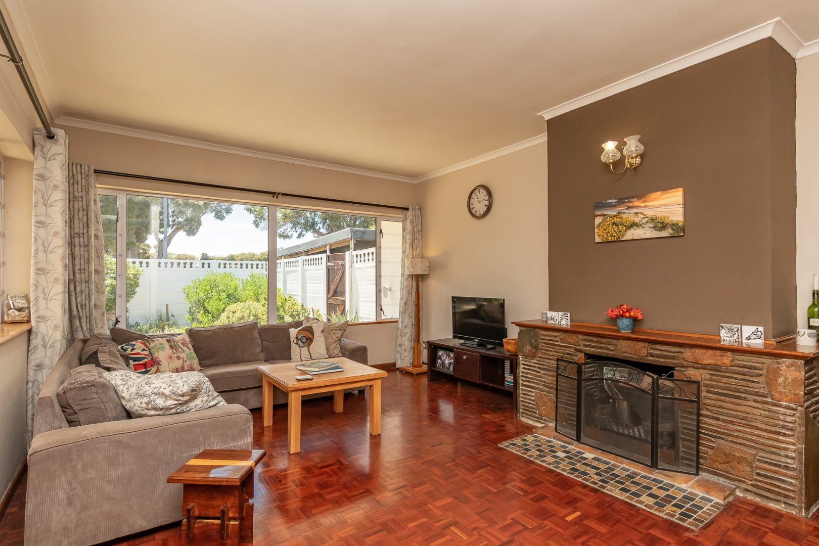 3 Bedroom House For Sale in Plumstead RE/MAX™ of Southern Africa