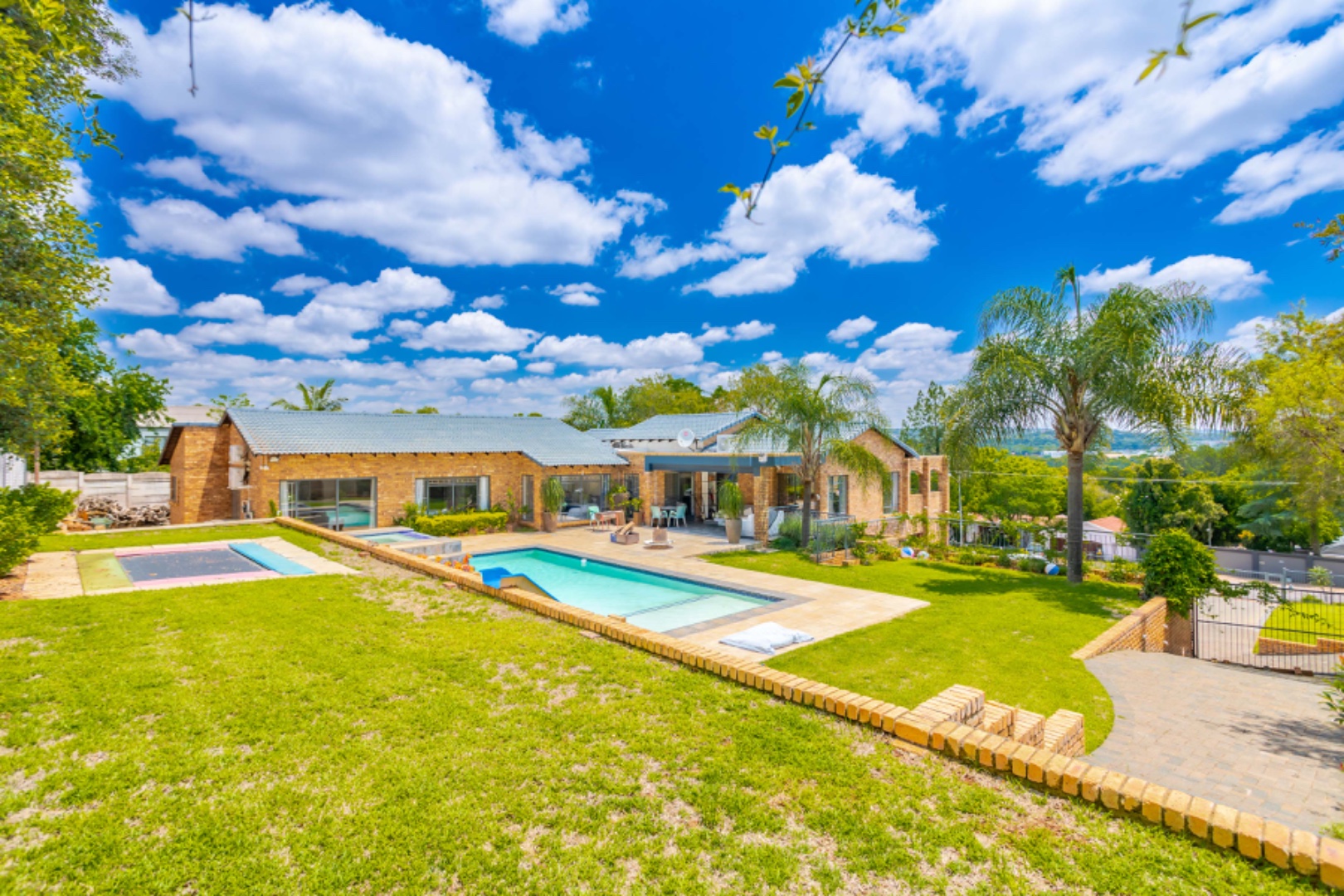 Property and houses for sale in Lynnwood Ridge, Pretoria RE/MAX