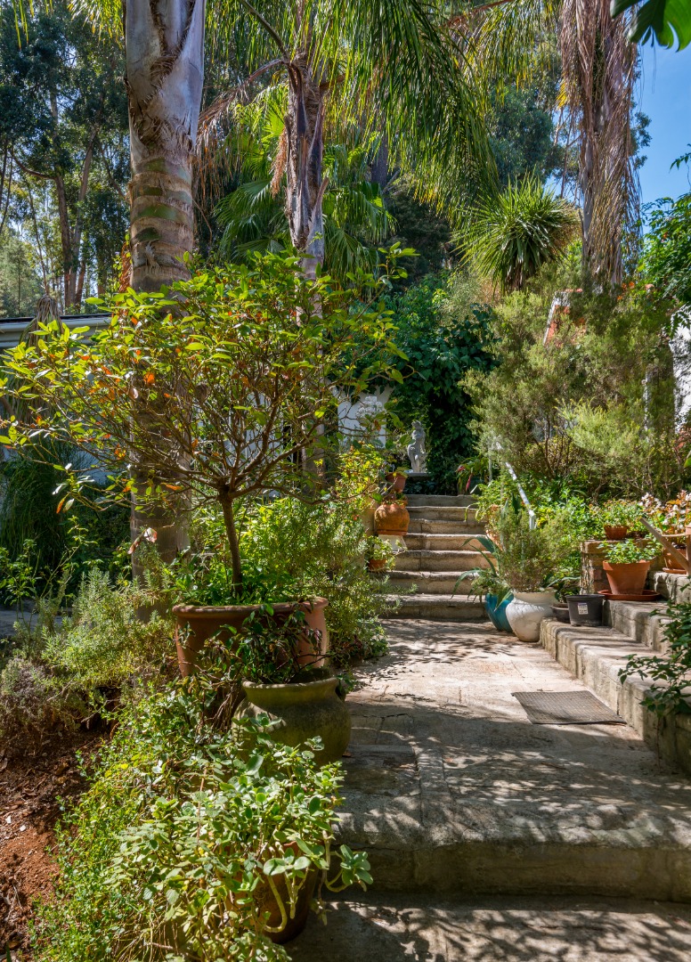 3 Bedroom House For Sale in La Sandra RE/MAX™ of Southern Africa