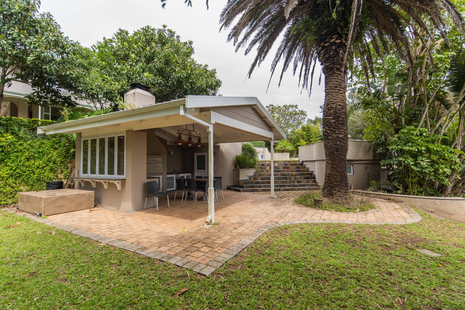 5 Bedroom House For Sale in Colleen Glen RE/MAX™ of Southern Africa