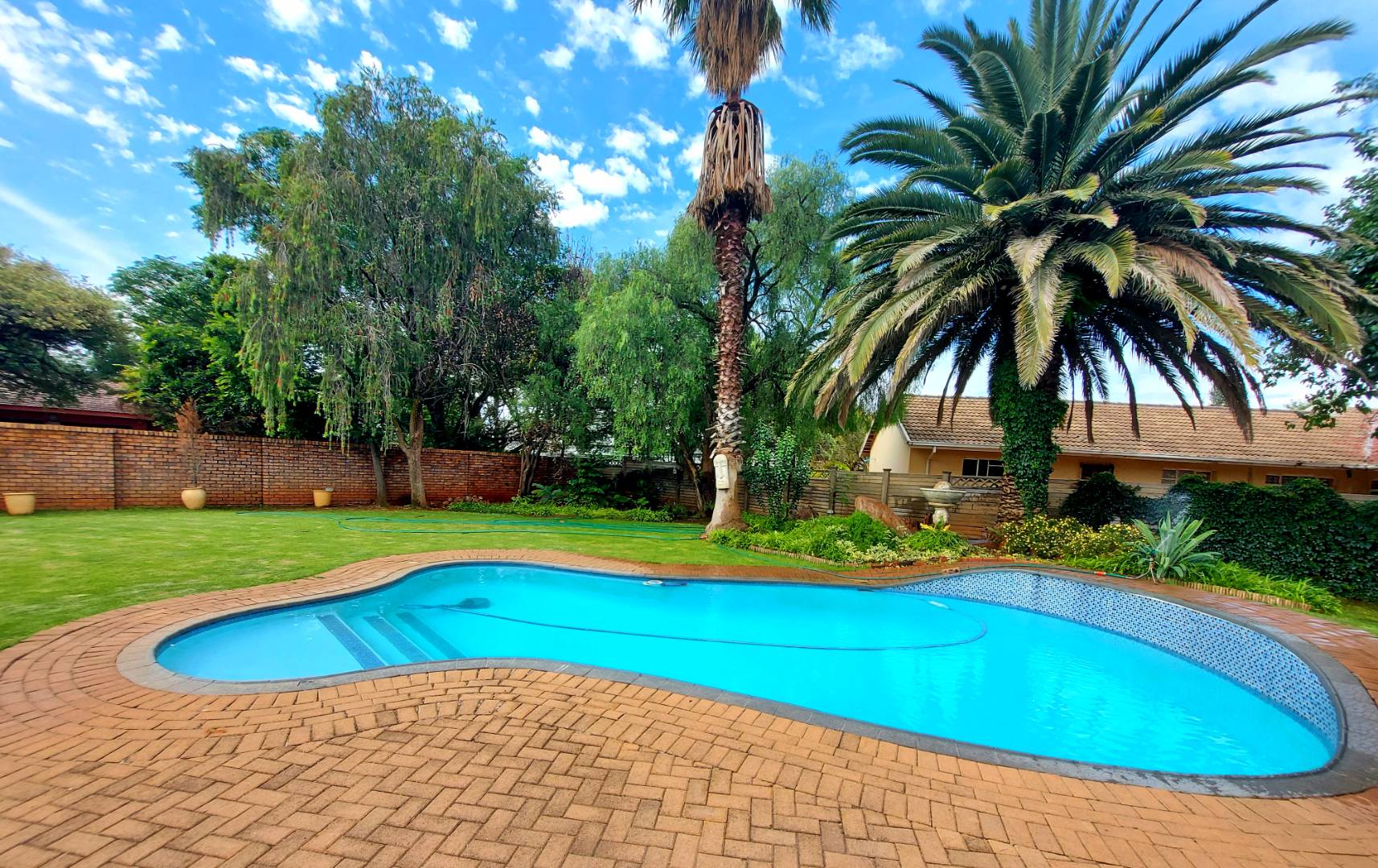 3 Bedroom House For Sale in Riviera Park RE/MAX™ of Southern Africa