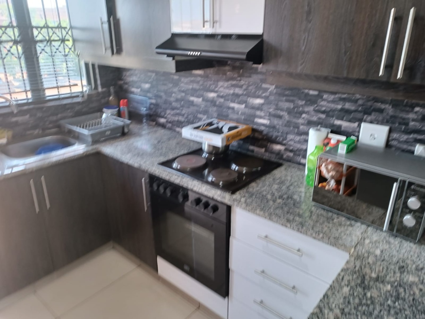 2 Bedroom Apartment / Flat For Sale in Montclair RE/MAX™ of Southern